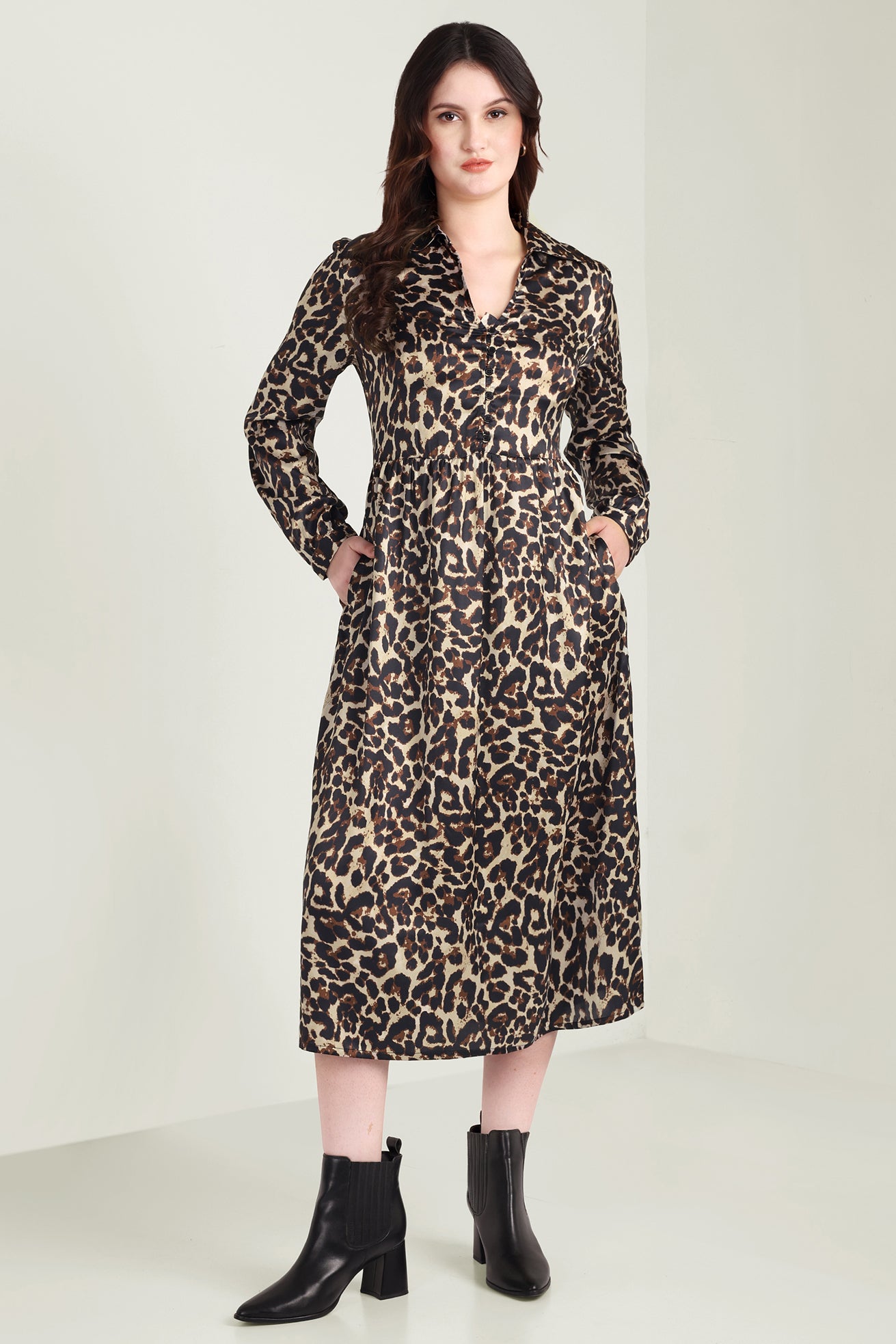 Palm Theory With Animal Print Maxi Dress in Olive White