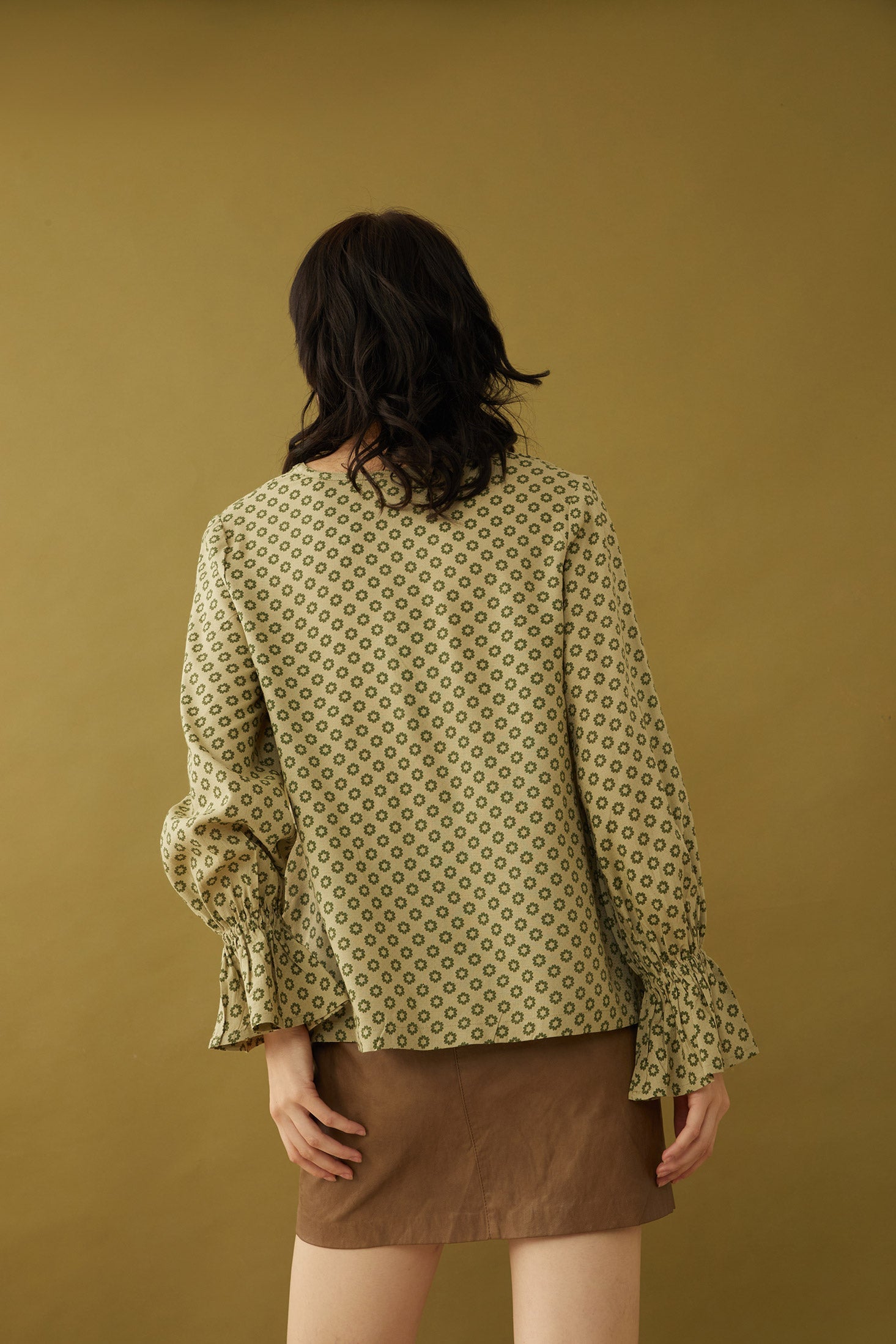 Bohera Oriana Accent Ruffled Sleeve Buttoned Top