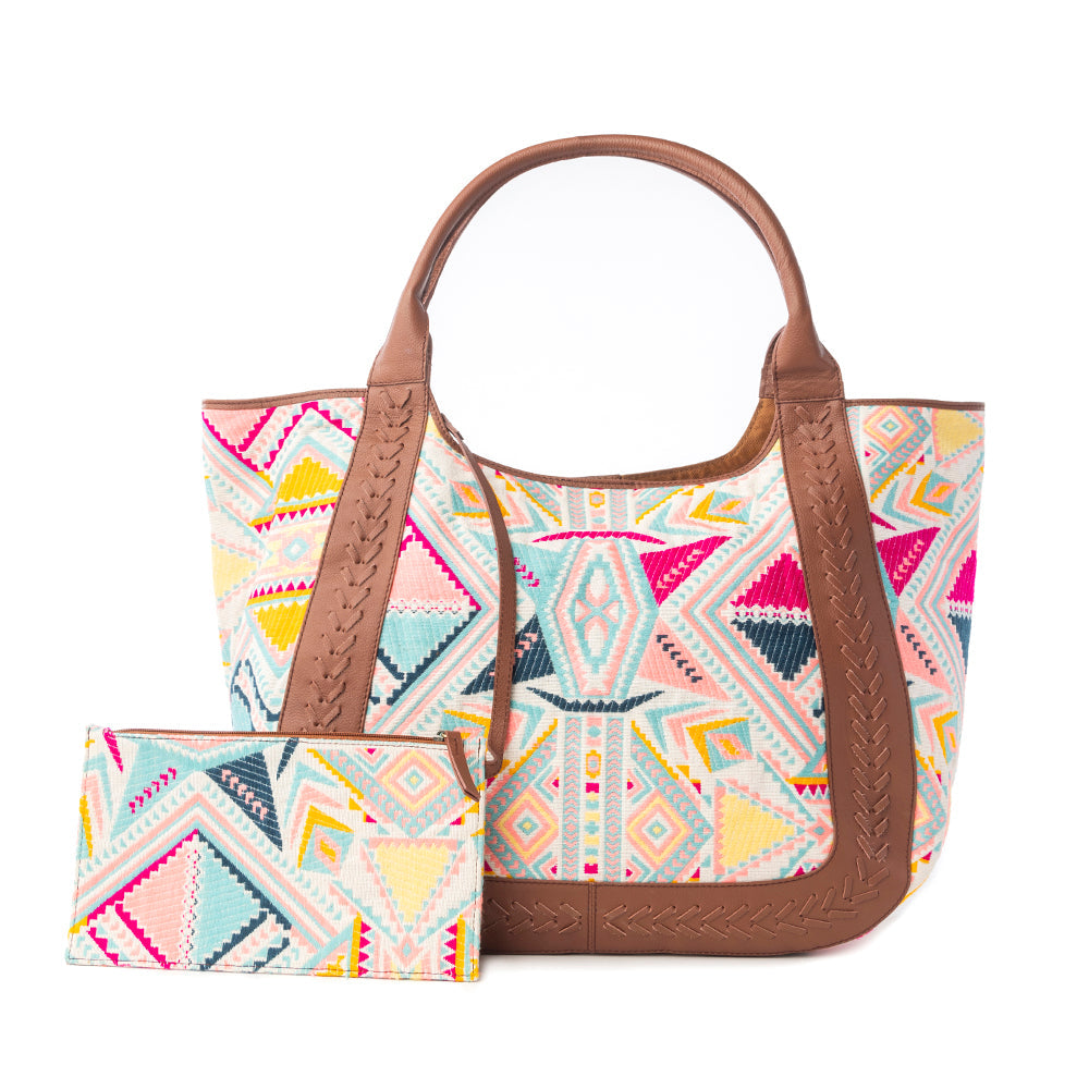 Sedona Horizon Jacquard Tote Bag in Sunset Coral
