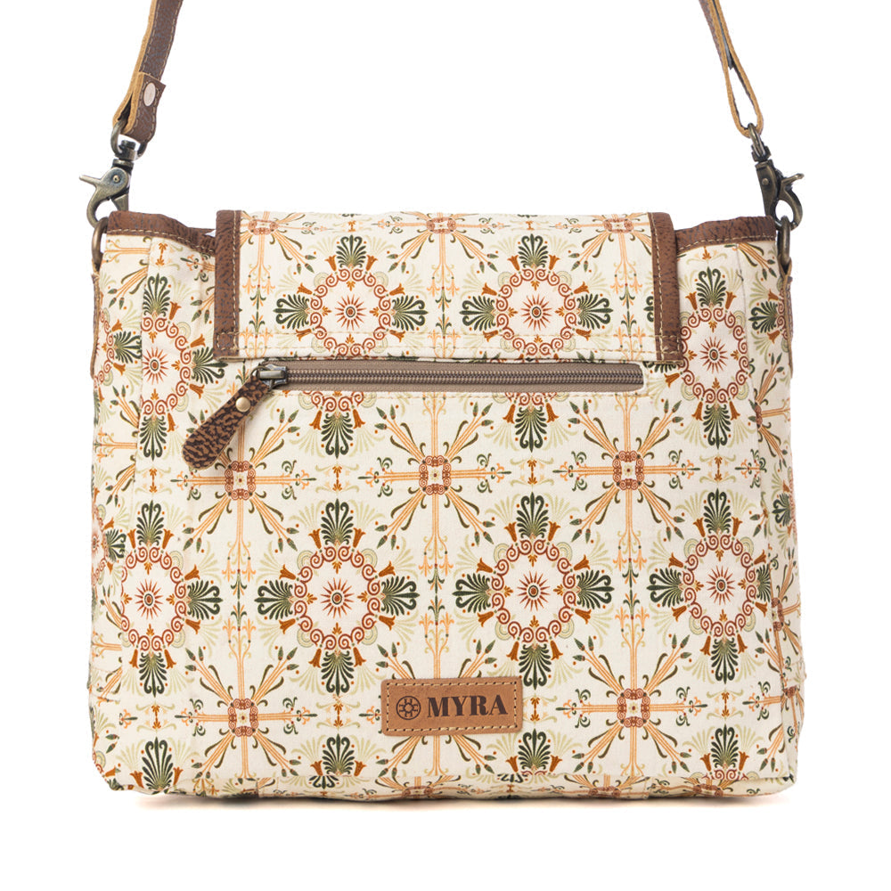 Oakline Cotton & Leather Shoulder Bag in Oat Brown
