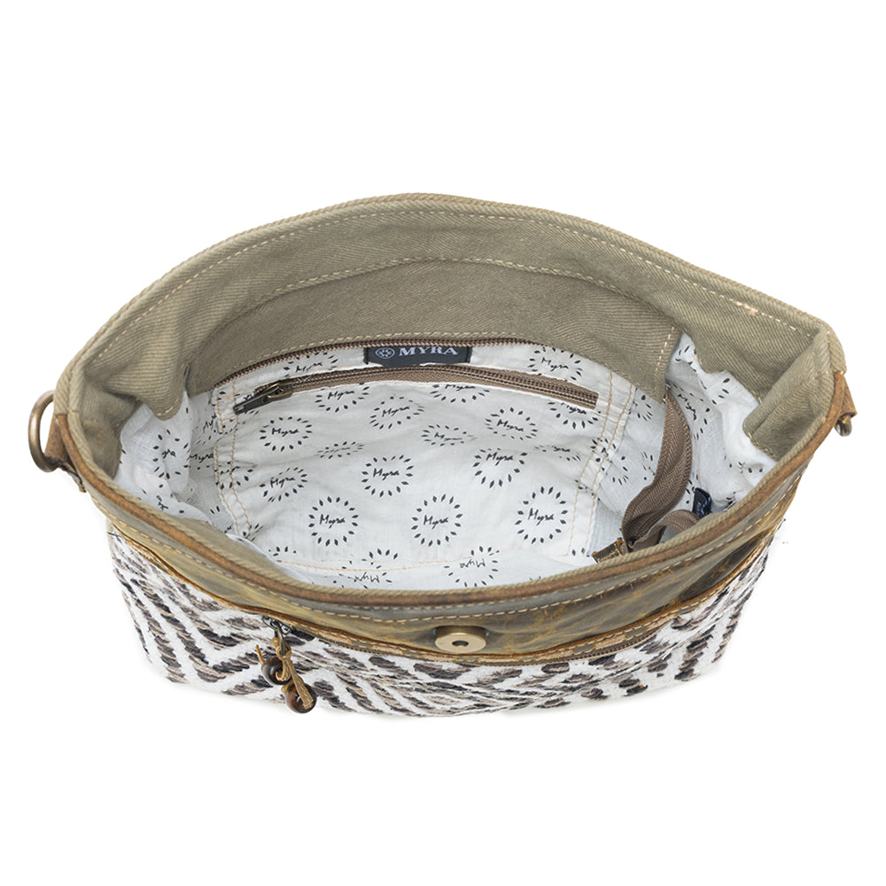 Sand Weaver Shoulder Bag