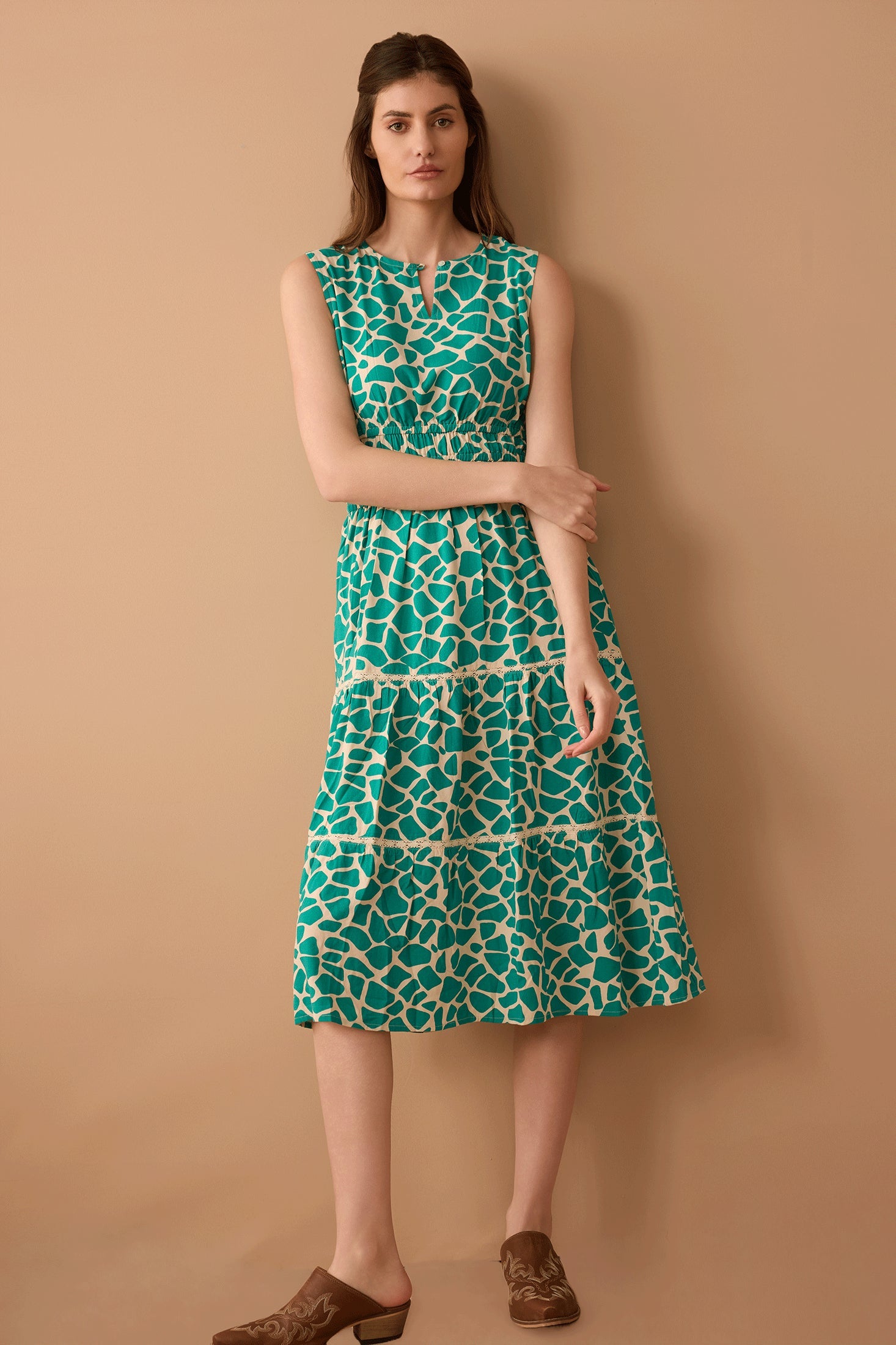 Destiny Pattern Empire Waist Dress In Turquoise