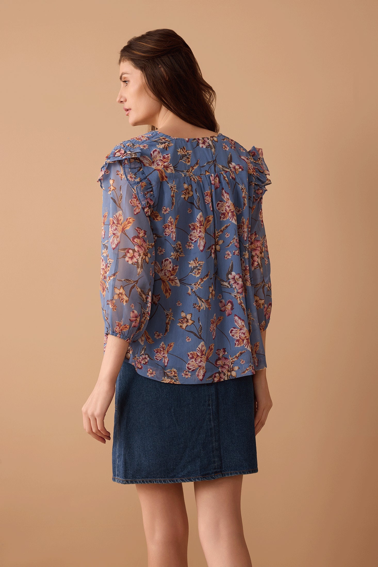 Amanda's Heart Floral Top In Blue