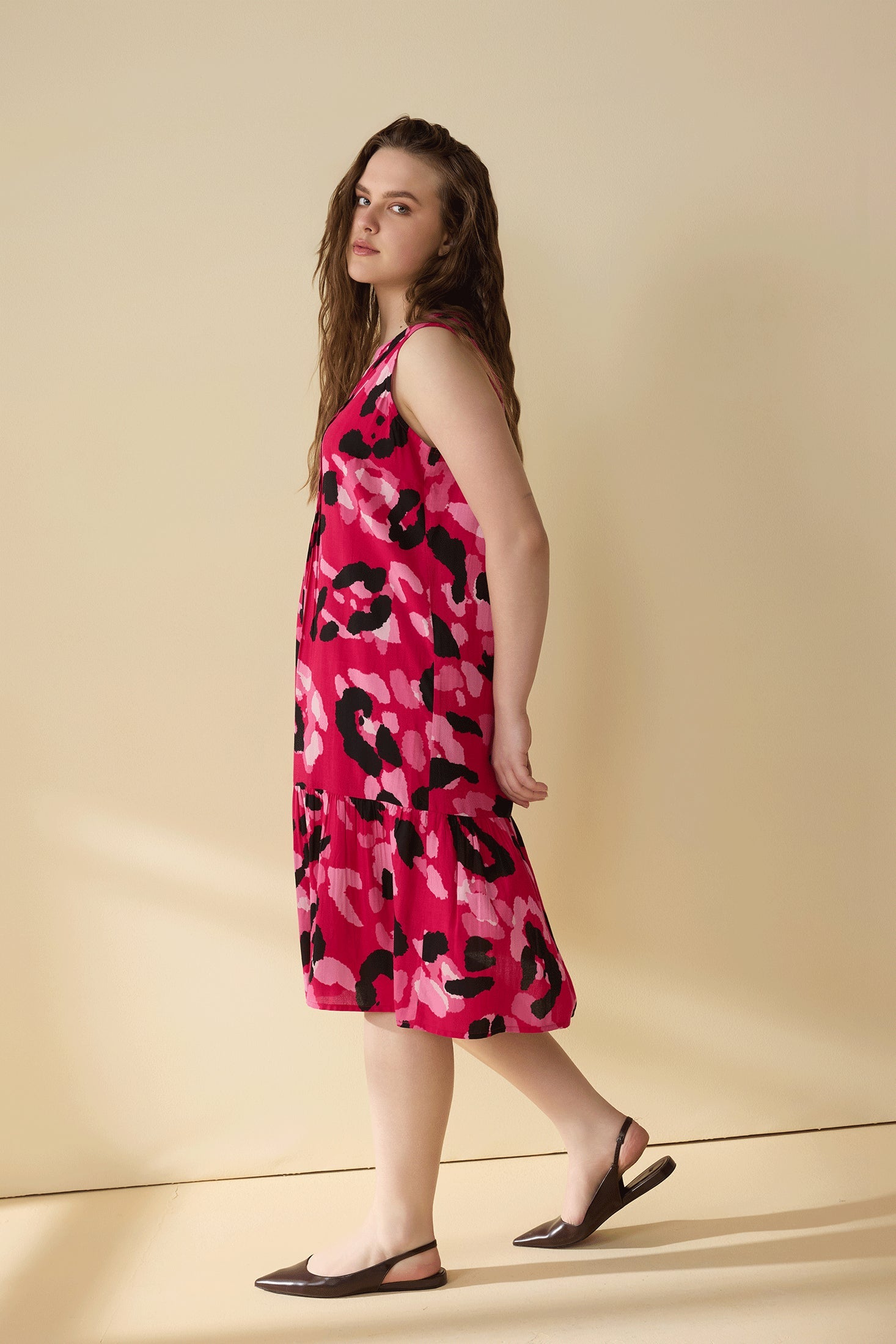 Paige's Joy Pattern Shift Dress In Pink