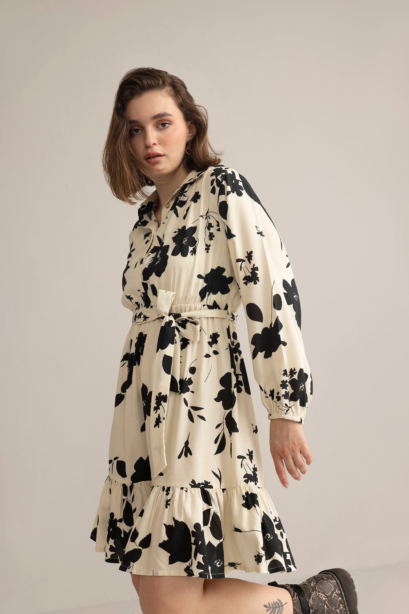 Vow & Vine Midi Dress in Ivory Dusk