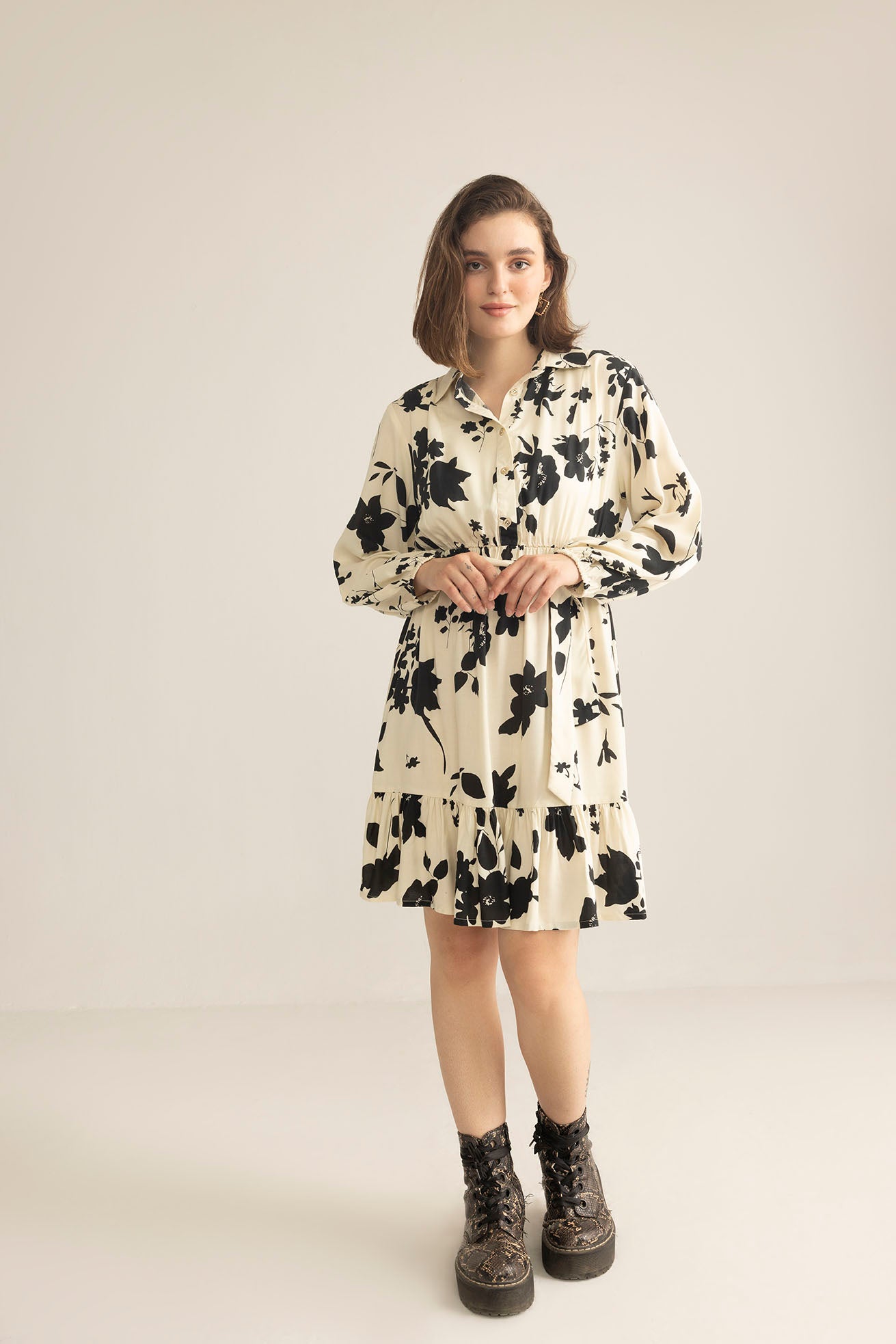 Vow & Vine Midi Dress in Ivory Dusk