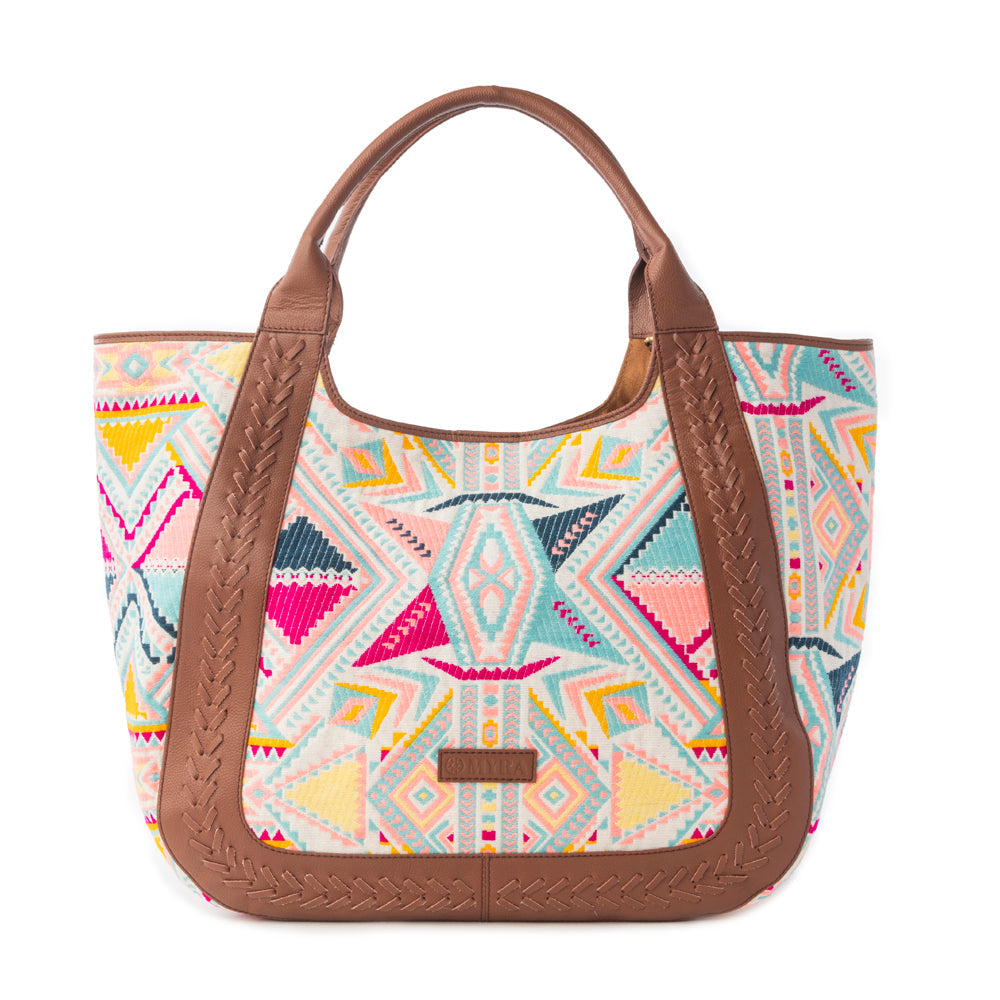 Sedona Horizon Jacquard Tote Bag in Sunset Coral