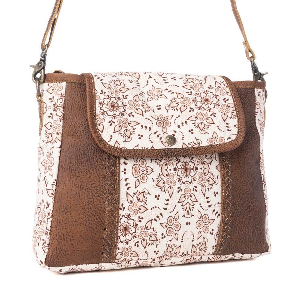 Oakline Cotton & Leather Shoulder Bag in Mocha Beige