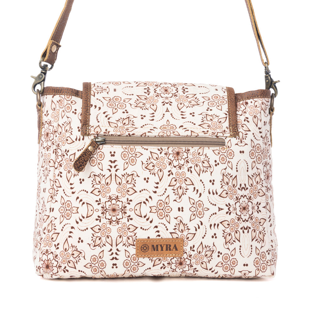 Oakline Cotton & Leather Shoulder Bag in Mocha Beige