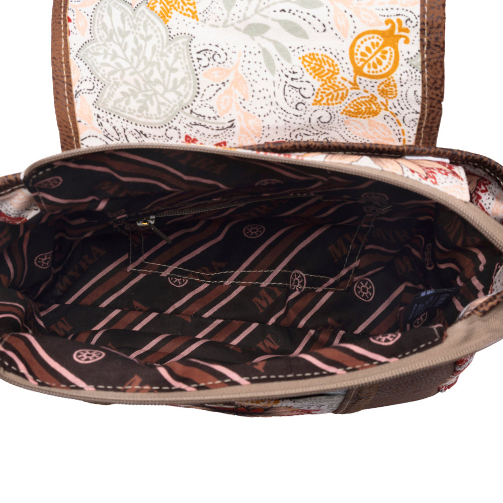 Oakline Cotton & Leather Shoulder Bag in Powder Brown
