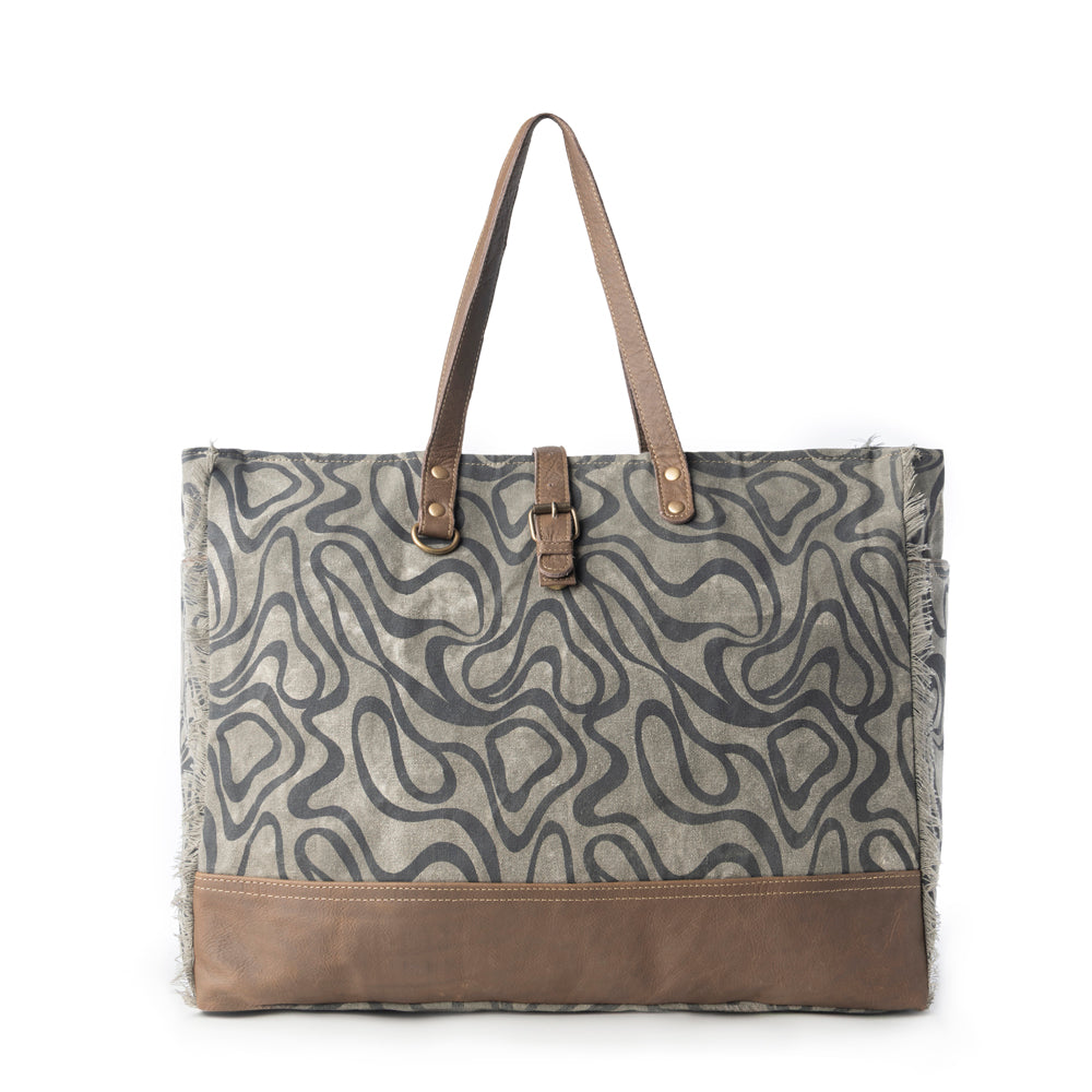 Riverbed Trail Weekender Bag for Women in olive with vintage print detail